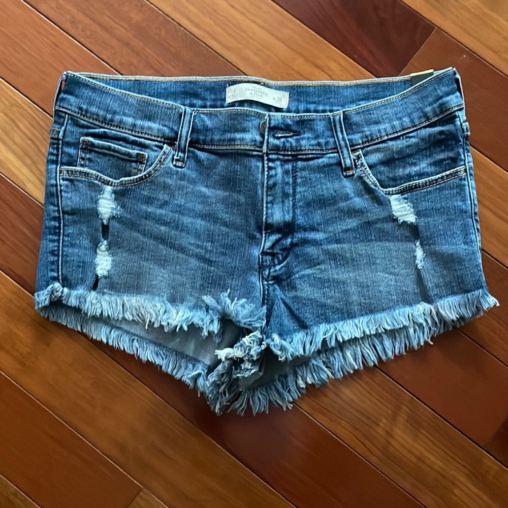 Abercrombie & Fitch Distressed Blue Denim Jean Short Shorts